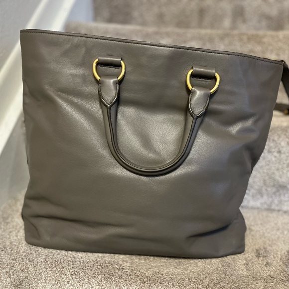 Prada Brand New Unisex Soft Calf Tote BAMBU BN1713 - Picture 4 of 13